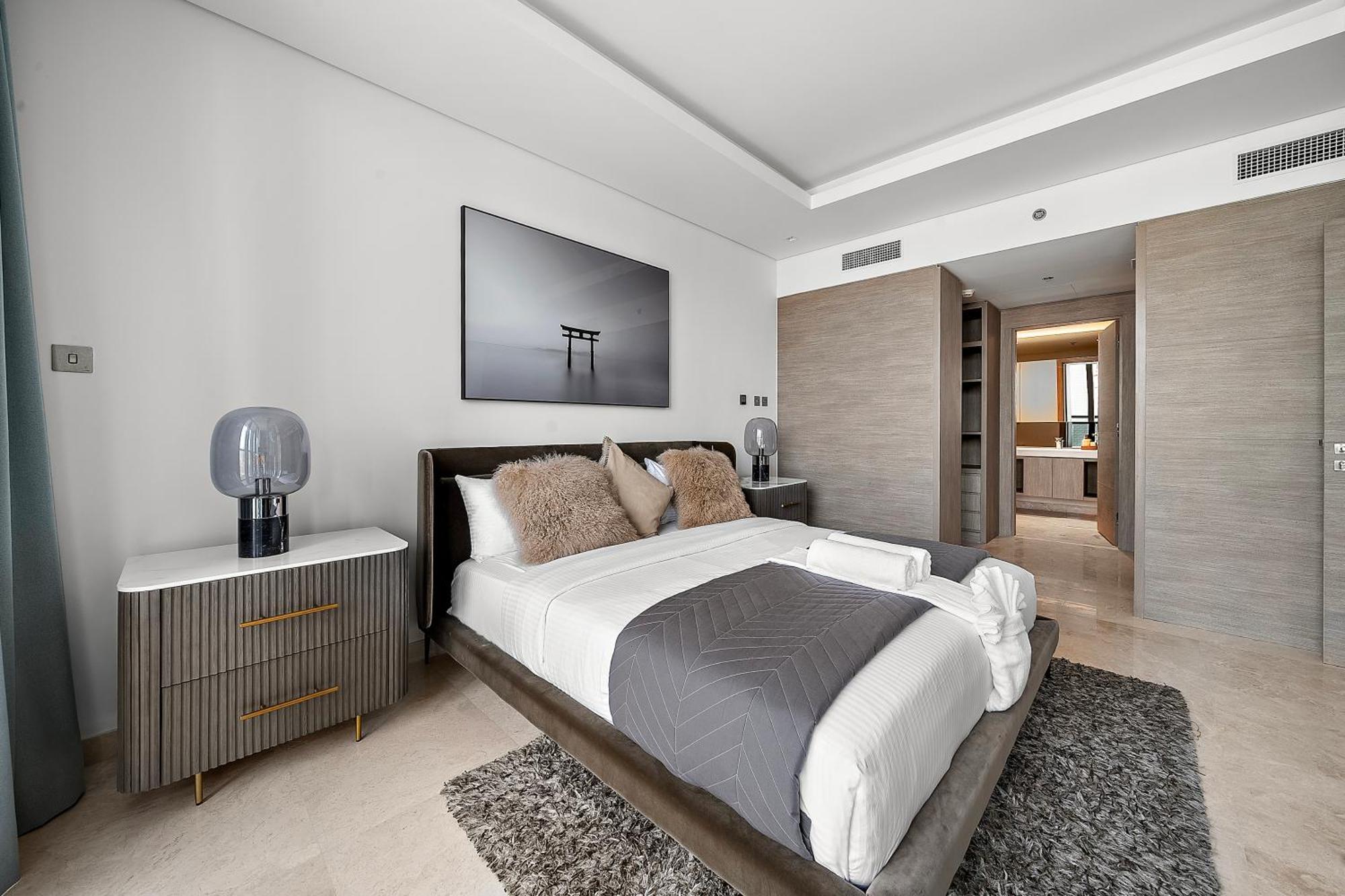 Luxury Living In Sterling West * Dubai