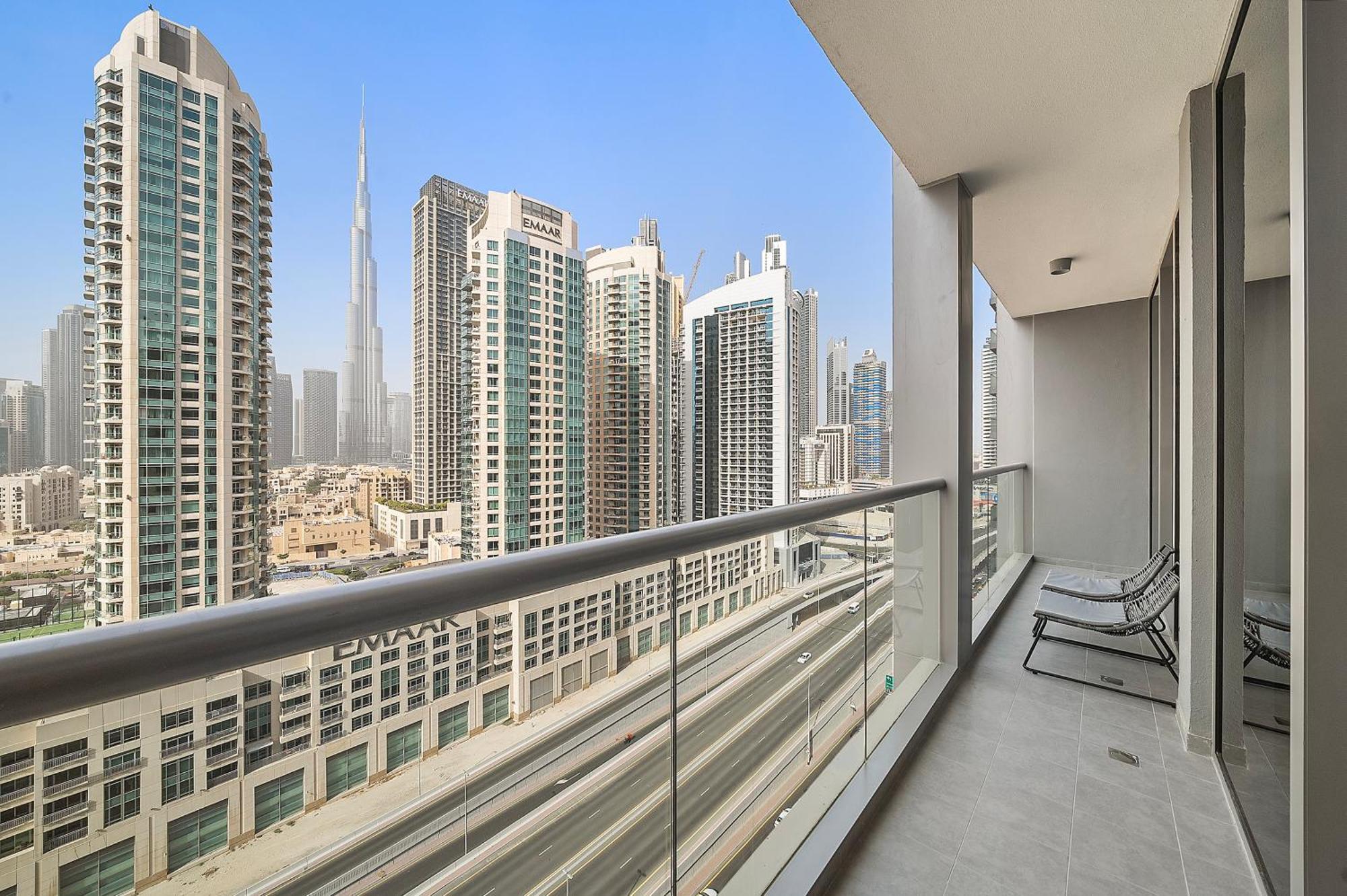 Luxury Living In Sterling West